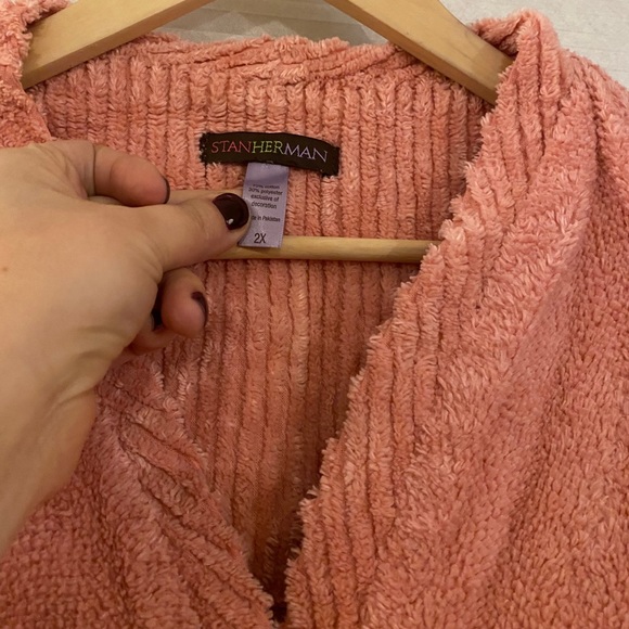 Excellent condition Pink Chenille jacket - Picture 5 of 5